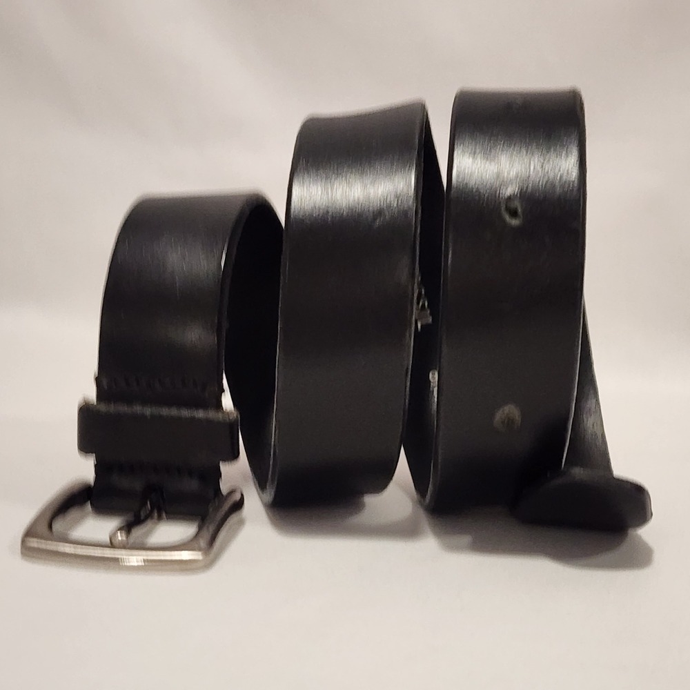 Fossil Mens Black Genuine‎ Leather Belt Silver Buckle Size 38 MB125200138